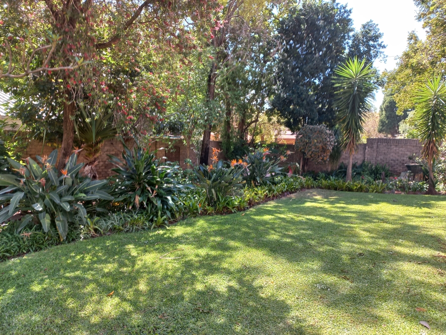 3 Bedroom Property for Sale in Safari Gardens North West